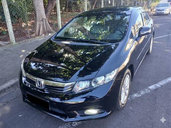 HONDA CIVIC 2.0 LXR 16V FLEX 4P AUTOMÁTICO HONDA CIVIC 2.0 LXR 16V FLEX 4P AUTOMÁTICO